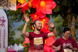 BIB: 
                            <button type="button" onclick="openModal(27889817)" class="btn btn-primary btn-sm float-right btn-popup" data-toggle="modal" data-target=".modal-high-quality">
                        <i class="fas fa-shopping-cart"></i> Add to Cart
                    </button>
                                            <button type="button" onclick="isThisMe(27889817, true)" class="btn btn-success btn-sm float-right btn-popup btn-isme hidden" data-toggle="tooltip" data-placement="bottom" title="นี่คือรูปของคุณใช่ไหม คลิกที่นี่เพื่อเอาเข้าอัลบั้ม">
                        <i class="fas fa-plus"></i> Add to album
                    </button>
                    <button type="button" onclick="isThisMe(27889817, false)" class="btn btn-warning btn-sm float-right btn-popup btn-isnotme hidden">
                        <i class="fas fa-ban"></i> Remove from album
                    </button>